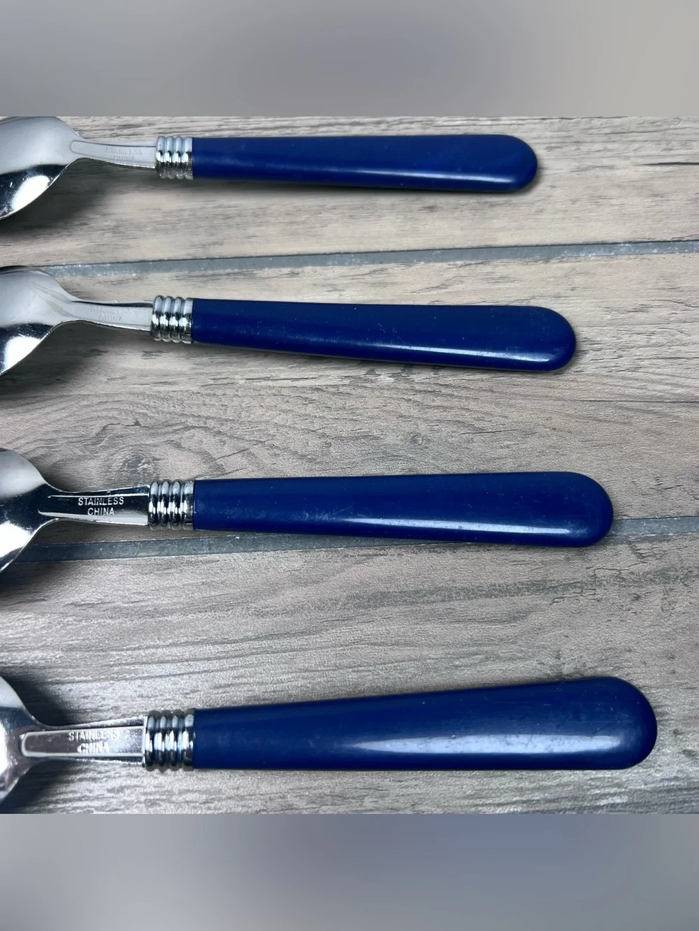 Gibson Vintage Flatware Blue Plastic Handle Tablespoons Soup Spoons Set of 4 Y2K